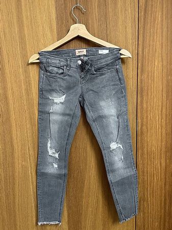 graue Hose super low skinny