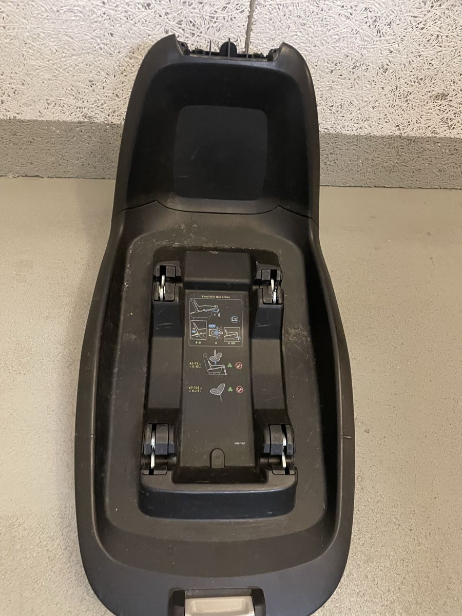 Supporti a parete: Maxi Cosi FamilyFix One i-Size Basisstation – Usato da Sirnach venduto da sul_fs2g 1