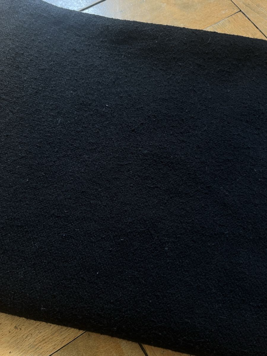H&M Foulard & Sciarpe: écharpe noir (H&M)  – Usato da La Chaux-de-Fonds venduto da vert_j 2