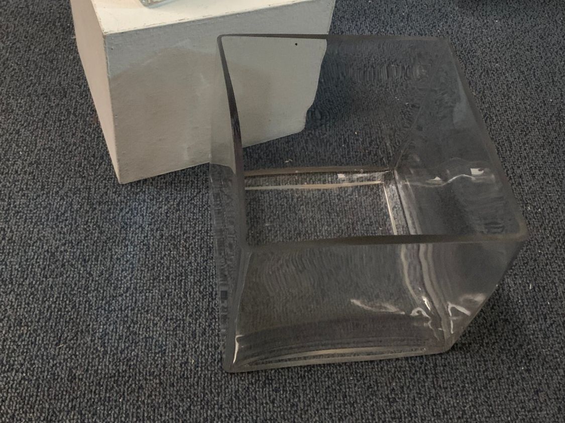 Vasi & Recipienti: Glasvase quadratisch, 20x20x20cm – Usato da St. Gallen venduto da Miousch 1