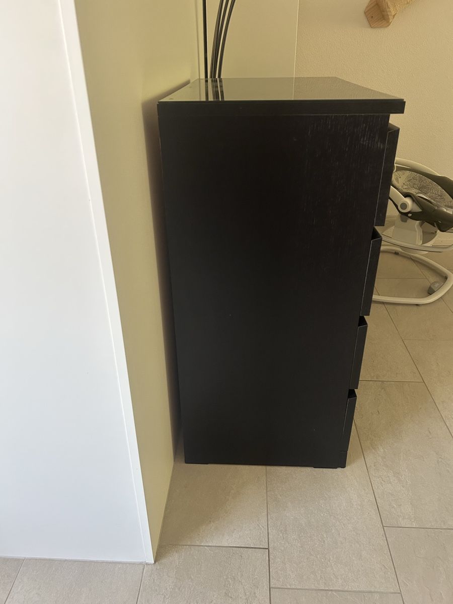 Kommoden: Ikea Malm Kommode schwarz mit Glasplatte – Gebraucht aus Muttenz von Jan.iglan 4