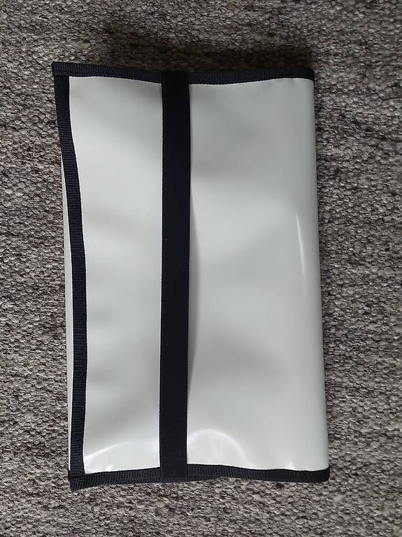 Borse: Wickeltasche Neu – Usato da Burgistein venduto da CorinH