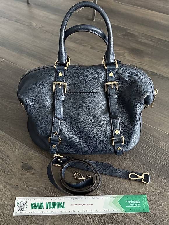 Michael Kors Borse da donna: Michael Kors Tasche, blau, klassisch – Usato da Aeugst am Albis venduto da sharnischberg 1