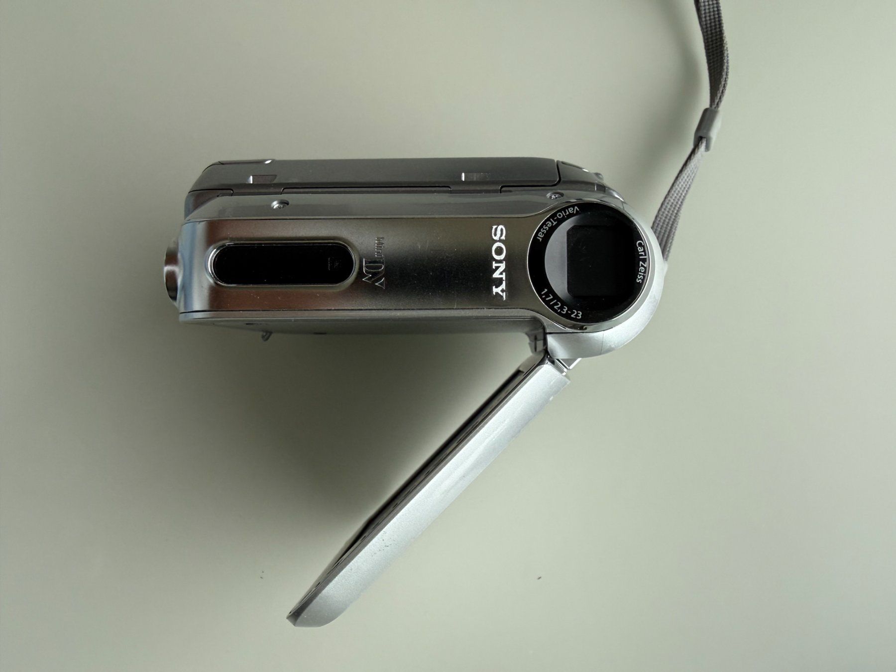 Sony Videocamere: SONY Handycam DCR-PC53E – Usato da Seelisberg venduto da ehfredf 3