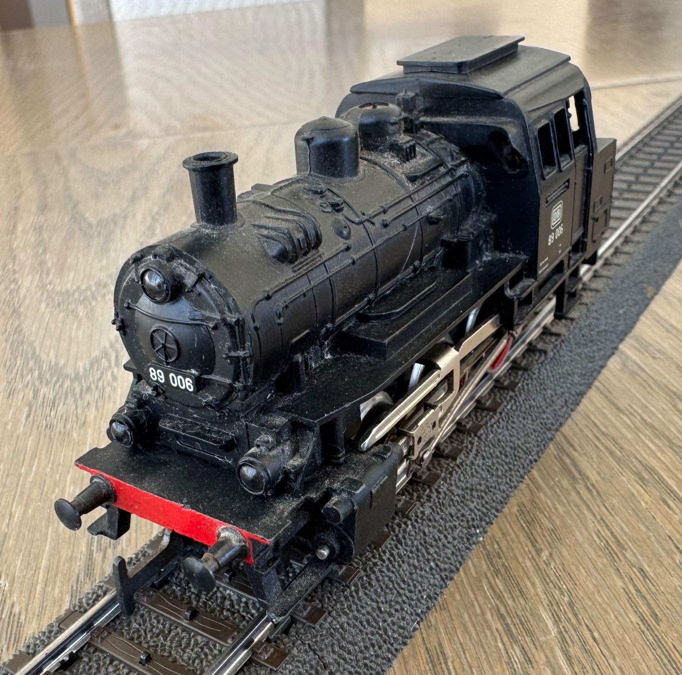 Märklin Modellini di ferrovie: Dampflokomotive BR 89 006 – Usato da St. Moritz venduto da Manu7500