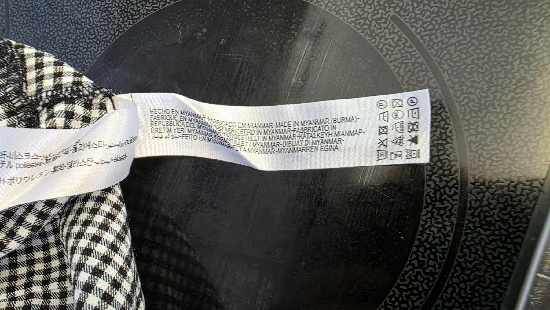 Zara Pantaloni: Hose – Usato da Dübendorf venduto da Jolenia 3