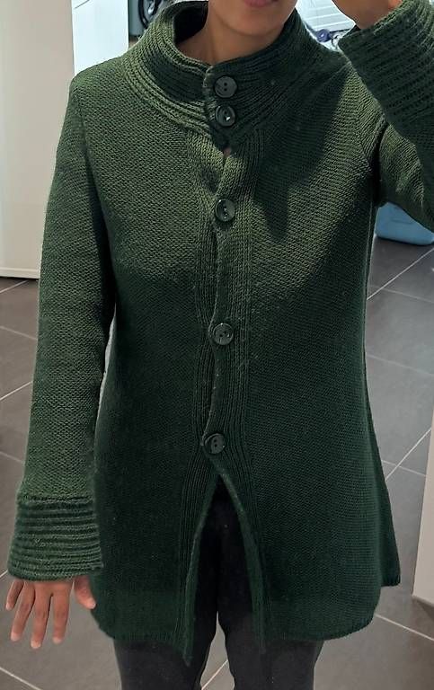 Jacken: Strickjacke, Grösse S-M/38 – Gebraucht aus Wallisellen von LuzMatrecito 2