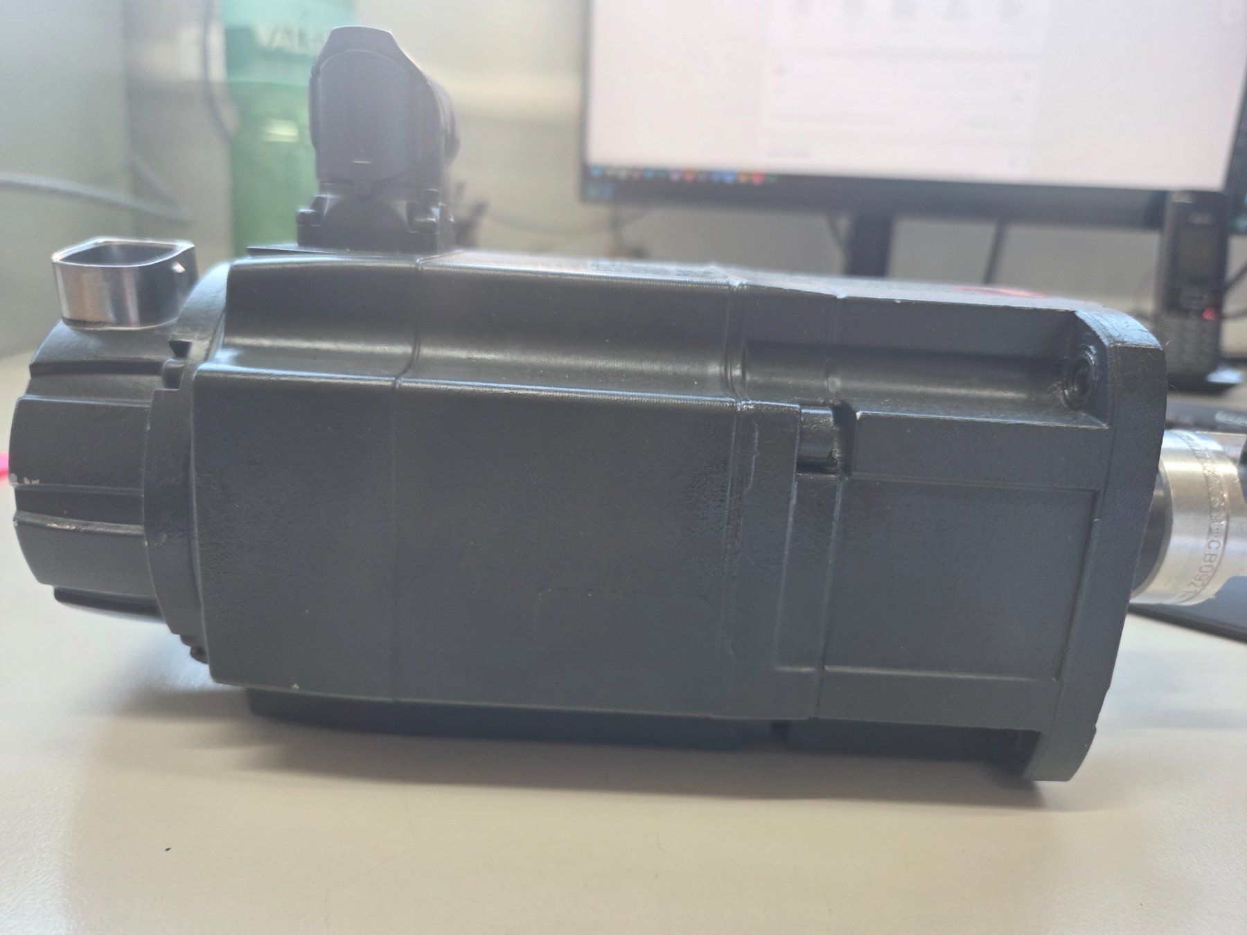 Siemens Motoren: Siemens Simotics S - Servomoteur  - 1FK7042-2AF71-1QH0 – Gebraucht aus Moutier von tsa_yh56 1