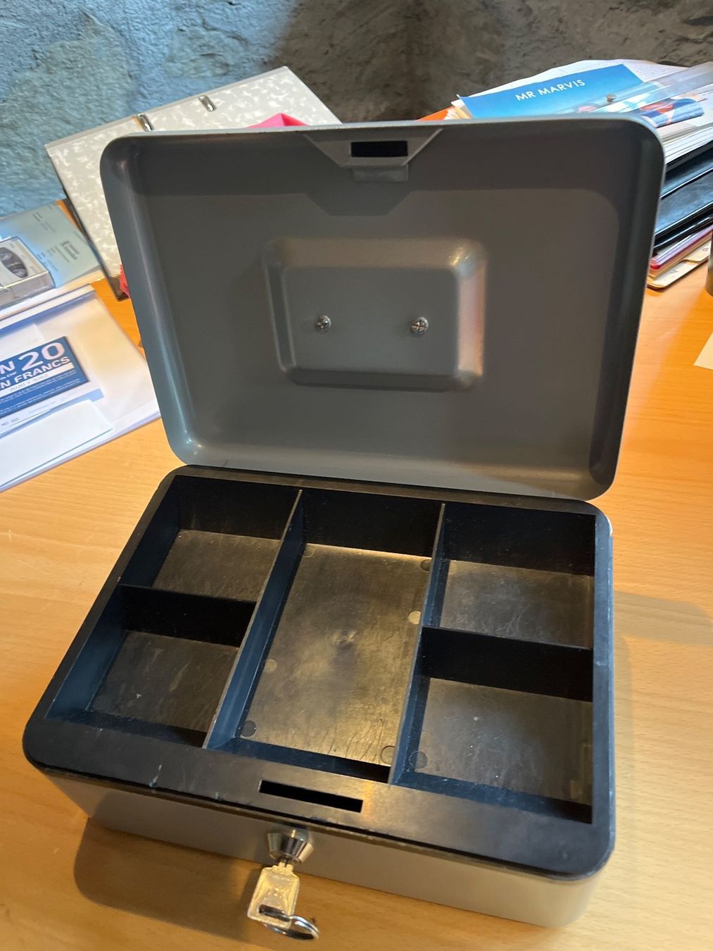 Registratore di cassa: Geldkassette – Usato da Rueras venduto da Tanalin