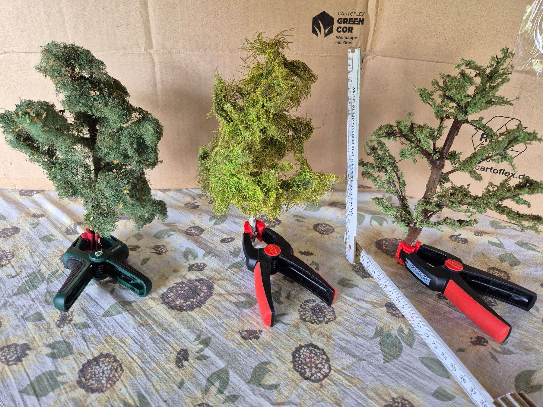 Modelleisenbahnen: schöne grosse Laubbäume Eigenbau H0 / 0 – Gebraucht aus Bibern SH von streunekater 1