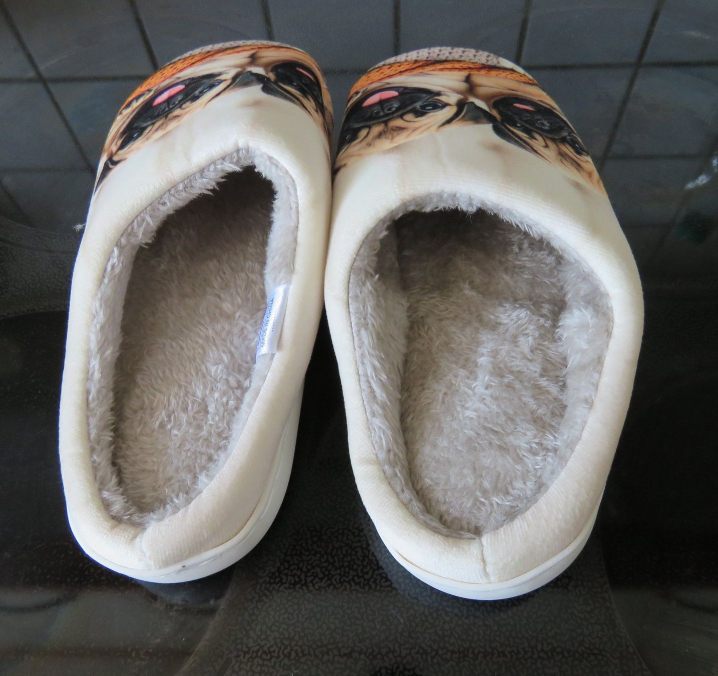 Scarpe da donna: Finken - mit 2 lustigen MÖPSEN - Grösse: 37 - Neu – Nuovo (secondo la descrizione) da Grenchen venduto da Yamahwildstar16 2