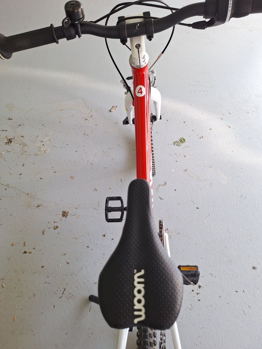 Woom Biciclette: Woom 4 Rot Kindervelo – Usato da Wilen b. Wollerau venduto da athorpe 3