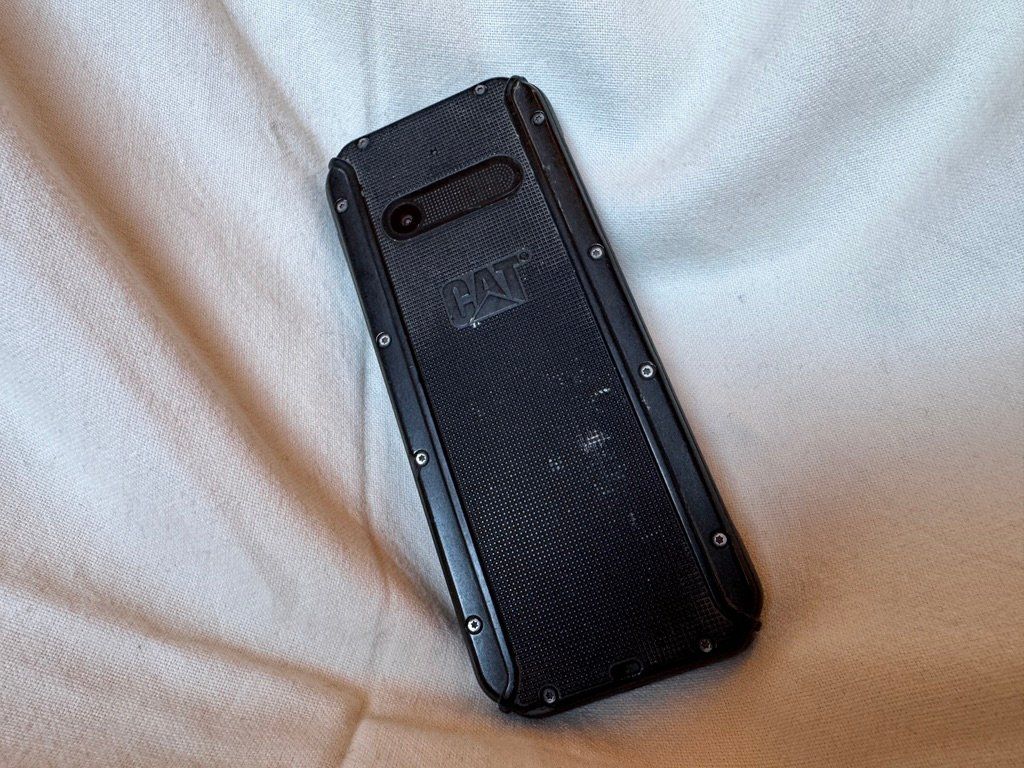 Caterpillar Telefoni cellulari / Smartphones: Rough phone CAT B40 - 4G - Dual SIM - Bluetooth – Usato da Aven venduto da WePrint3dStuff 1