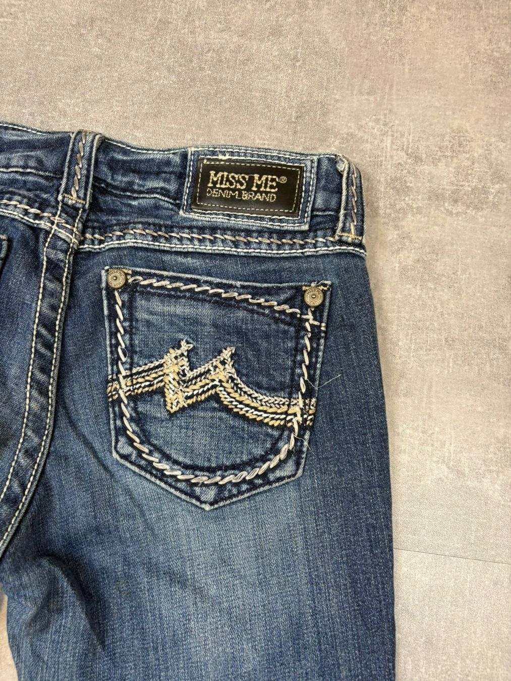 Jeans: Miss Me Bootcut Jeans - Grösse M/28 – Nuovo (secondo la descrizione) da Werdenberg venduto da hase.vintage 5