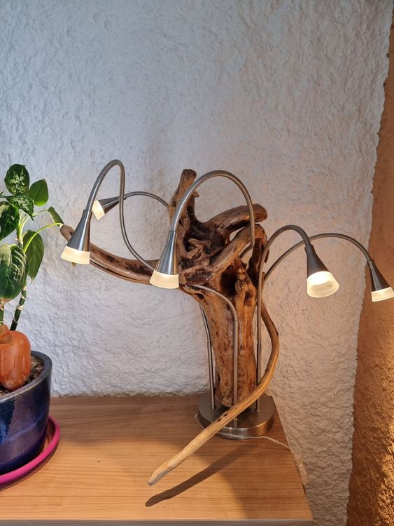 Lampe de table rustique - France