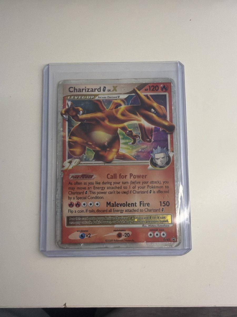 Pokémon Carte collezionabili: Charizard Lv X – Usato da Winterthur venduto da Baggio2