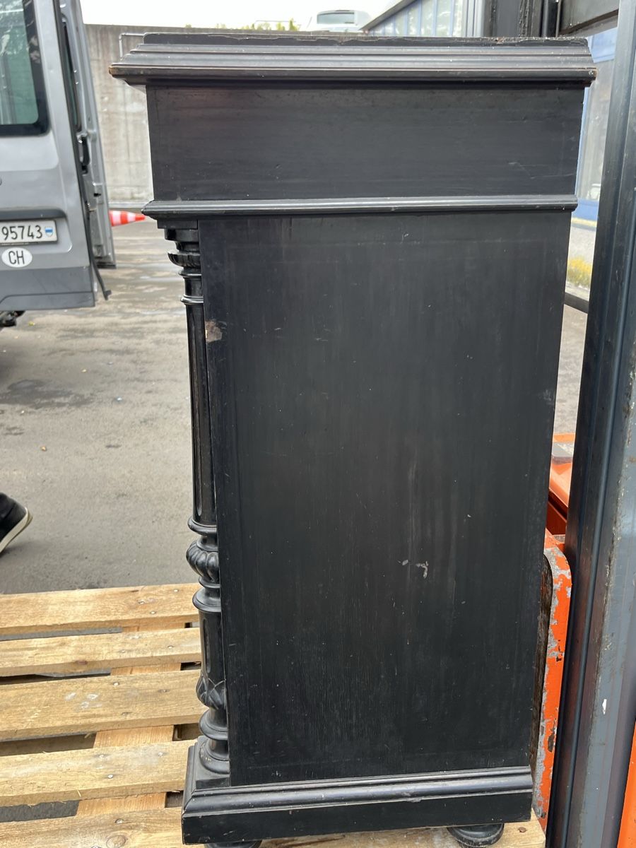 Büffets: Antiker Schrank, Buffet, Sideboard, Kommode, Schwarz – Gebraucht aus Buchs ZH von JPK7 1