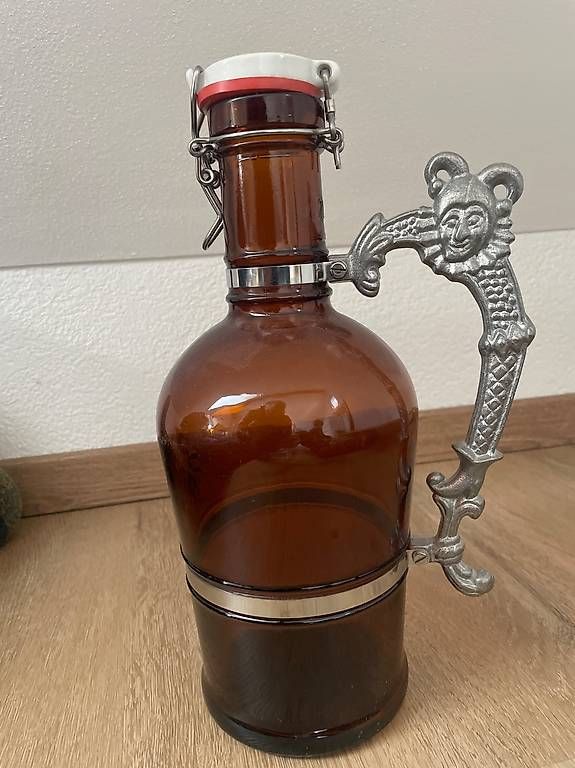 Bicchieri, Caraffe & Bottiglie: Bierflasche Ueli Bier – Usato da Uttwil venduto da samnauner 1