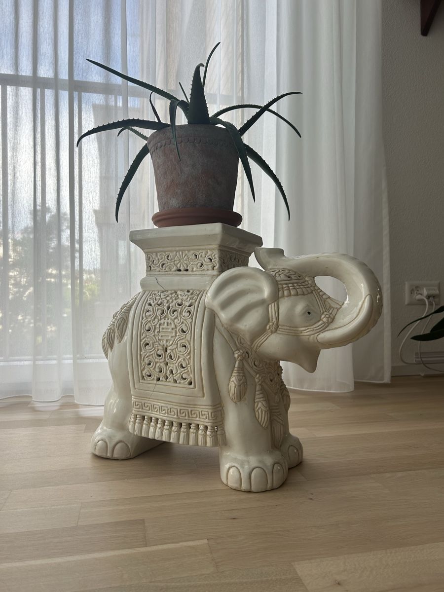 Alle Dekorationen: Elefant Blumenhocker Keramik  – Gebraucht aus Zürich von JN-MZ67676767 2