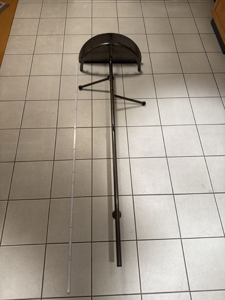 Guardaroba: Gratis Garderobe aus Metall – Usato da Rickenbach LU venduto da Trixis65 4
