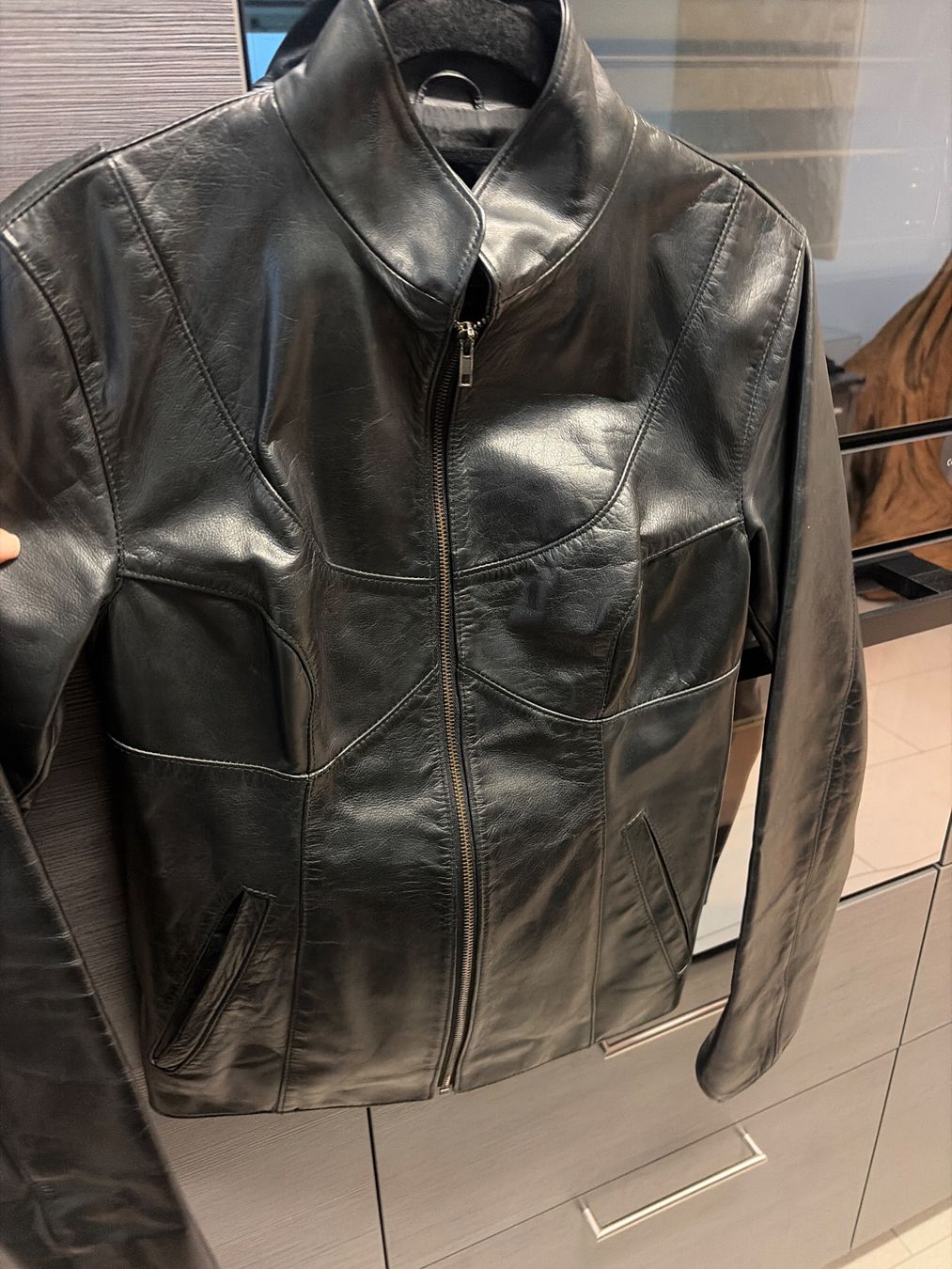 Giacche: Echtlederjacke Schwarz Gr. 36 Tailliert Dickes Premium Leder – Nuovo (secondo la descrizione) da Wallisellen venduto da Lan_82sz 5