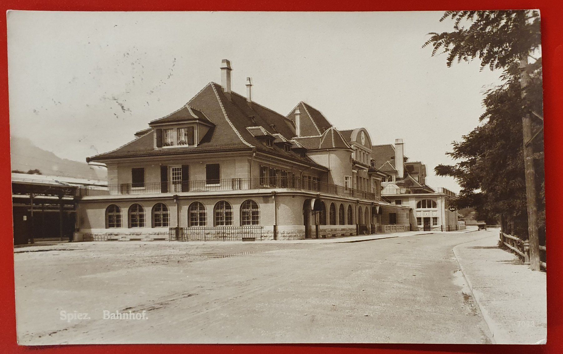 Cartoline postali: Spiez 1922 - Bahnhof – Usato da Kreuzlingen venduto da Rschweiz1