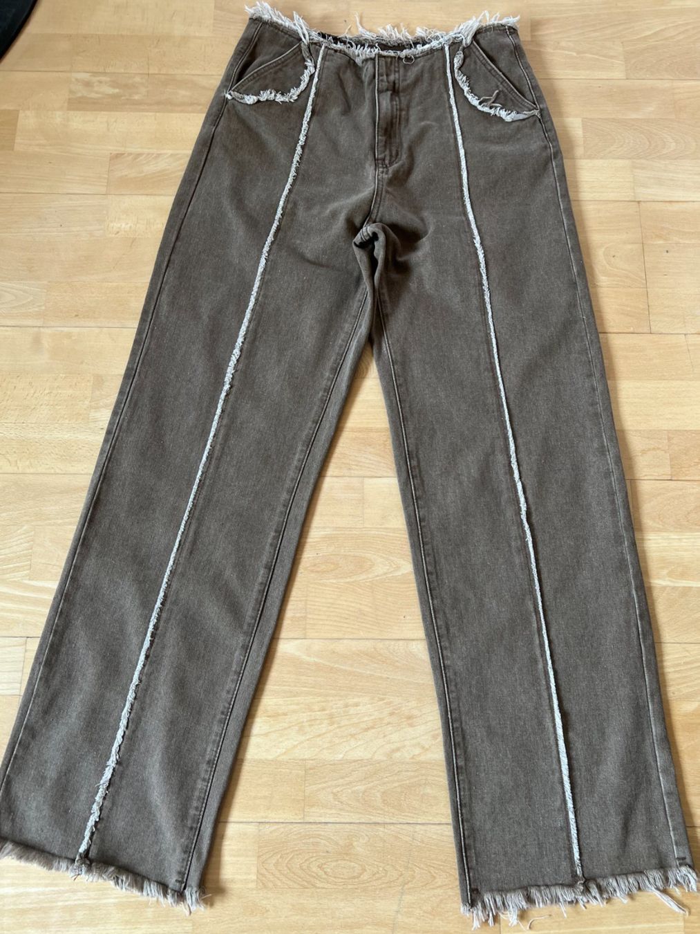 Jeans: SUMWON Jeans, Gr. 29, Braun, NEU – Nuovo e nell'imballaggio originale da Worb venduto da farben20zauber