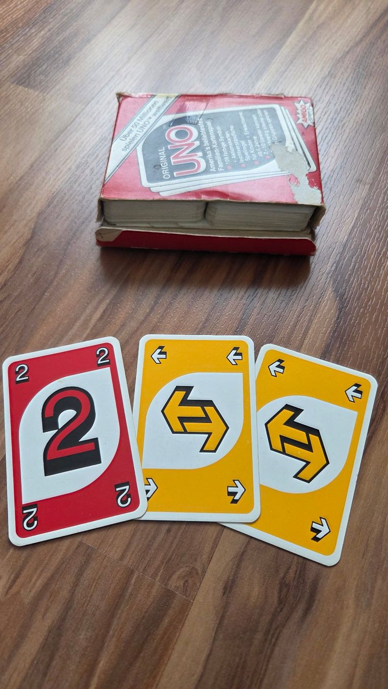 Spiele: UNO Karten - alte Serie – Gebraucht aus Bösingen von Soene91 1