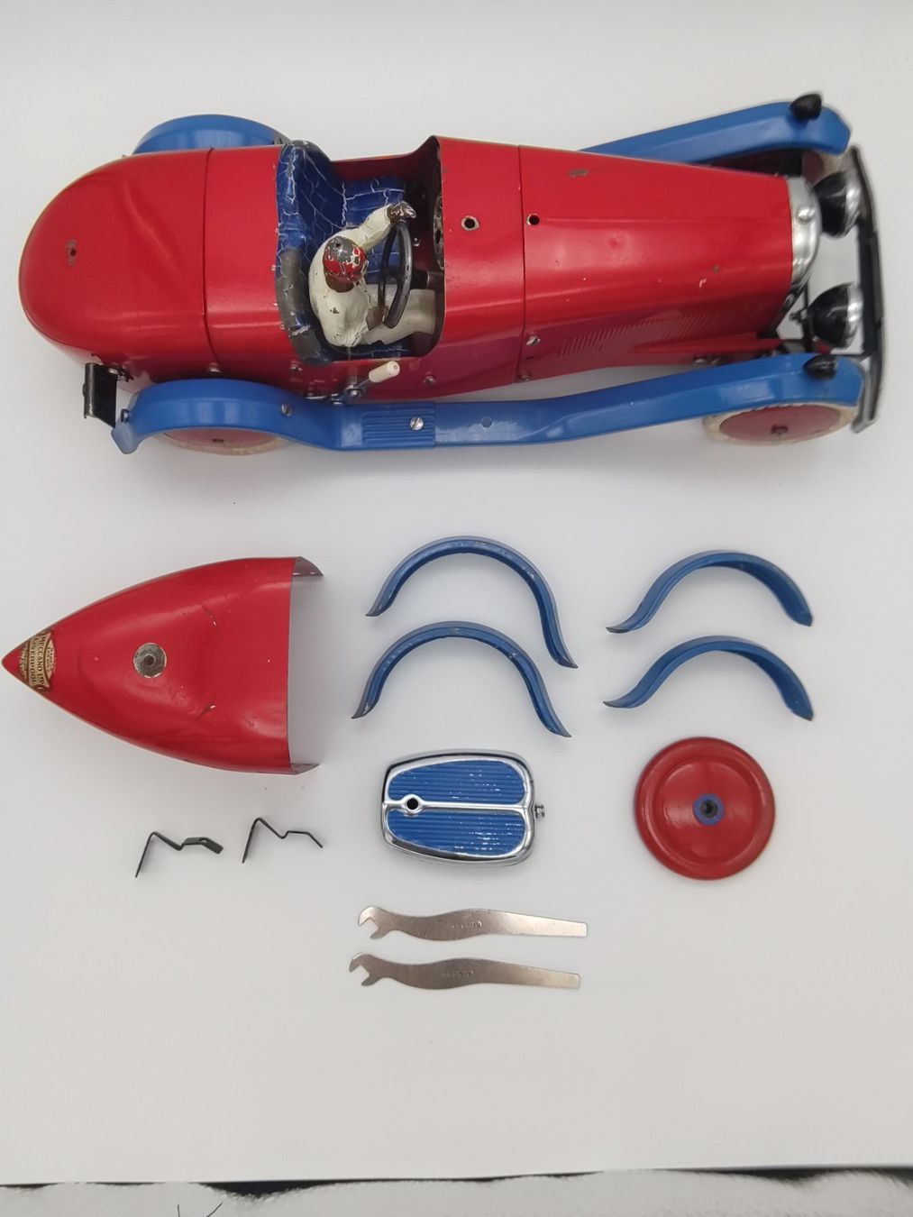 COFFRET JEU MECCANO N°6, année 63, 2 plateaux d'accessoires, 2 notices jointes EUR 95,00