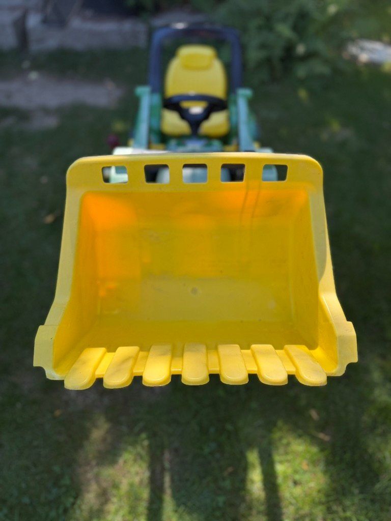 John Deere Veicoli per bambini: Trettraktor John Deere mit Frontlader & Luftreifen – Usato da Zürich venduto da jul_c79z 1