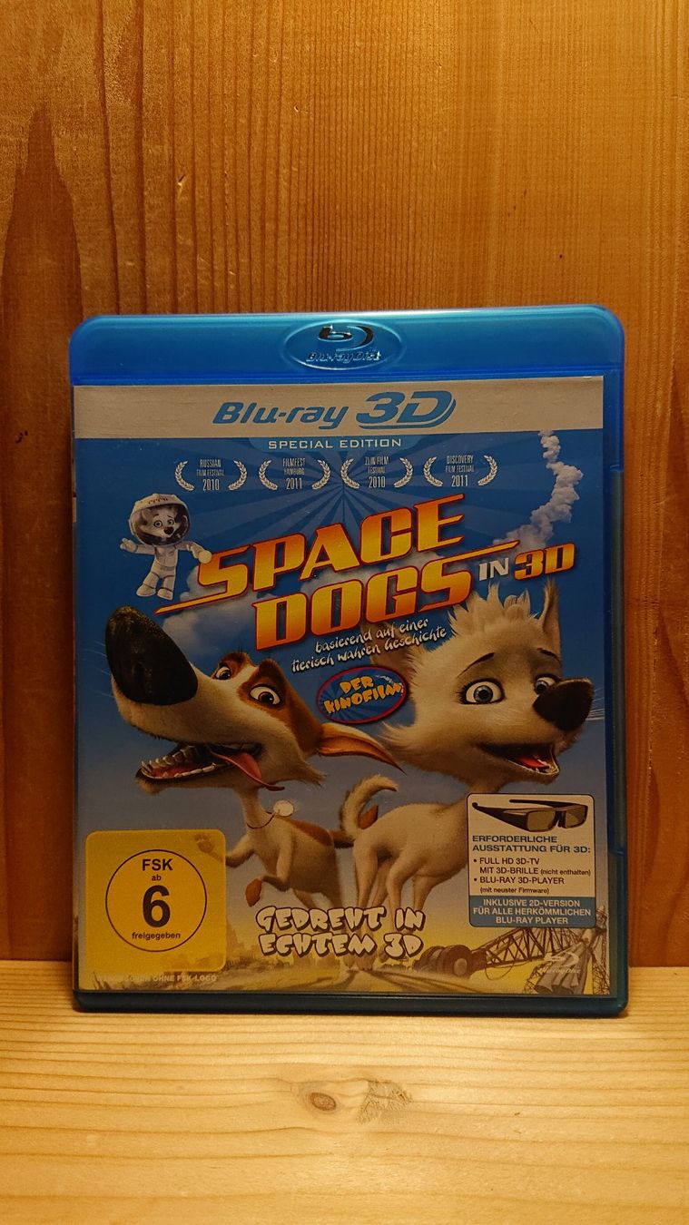 Tutti i DVDs: SPACE DOGS in 3D Blu-Ray – Usato da Wilderswil venduto da Exebub