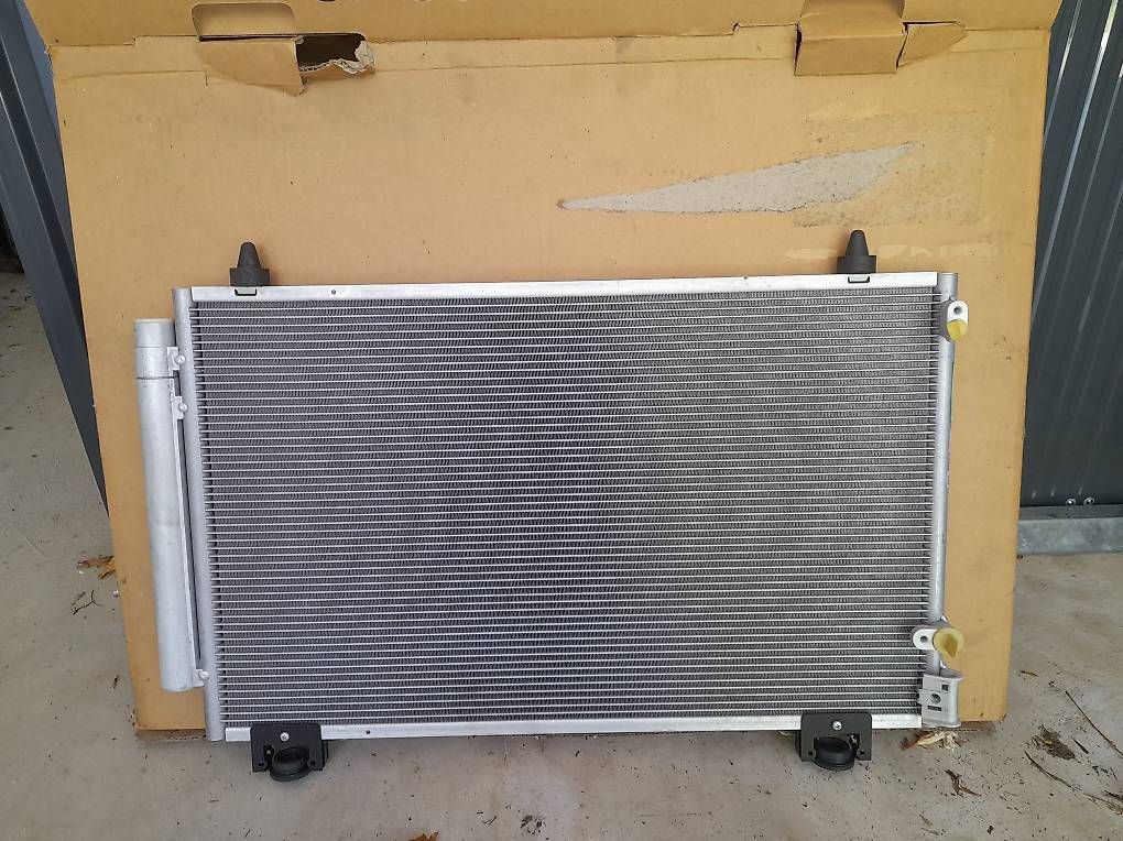 Alle Autoersatzteile: CONDENSER Toyota – Gebraucht aus Einsiedeln von liri04 1