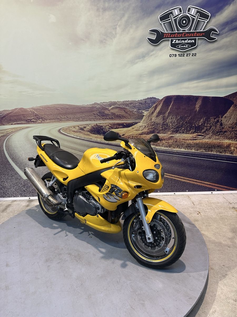 Triumph Route: Triumph Sprint RS mit MFK ab 1399.00 – D'occasion à Liebistorf par motocentergmbh 1