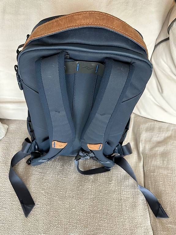 Zaini: Peak Design Everyday Backpack 15L Zip v2  Midnight Blue – Usato da Paradiso venduto da odo_tr2m 3