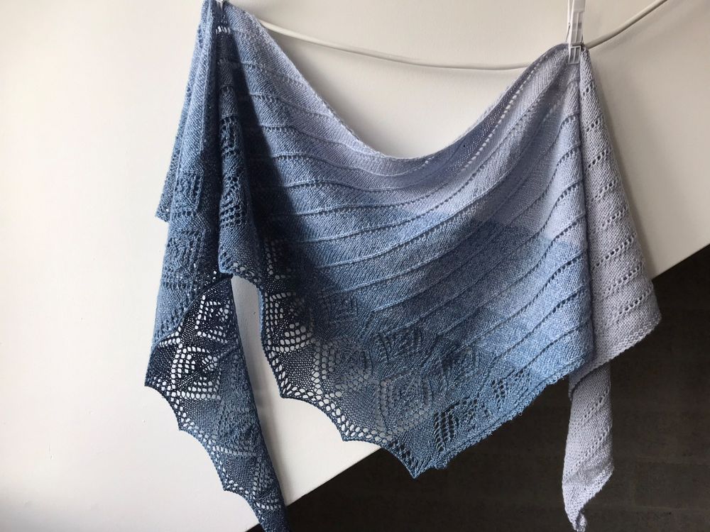 Damen Dreieckstuch Mit Glitzer – Asymmetrischer Schal Oder Poncho Für Abend & Alltag