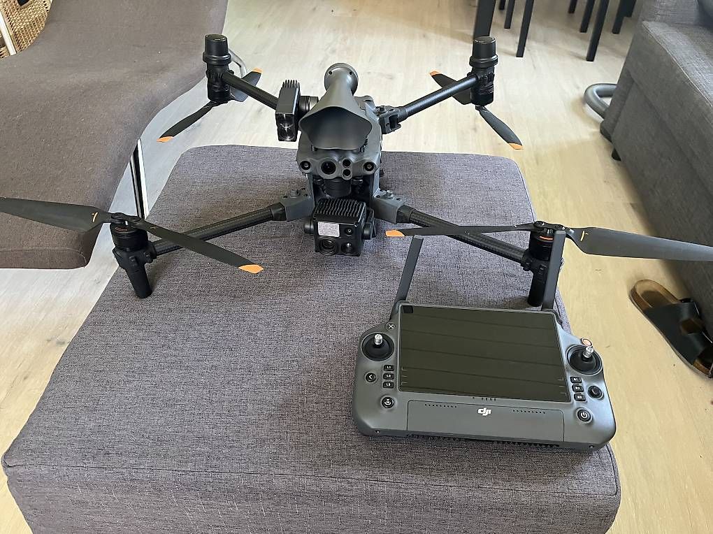 DJI RC Modellbau: DJI M30T Ausrüstung Komplett – Gebraucht aus Lungern von Stefan815