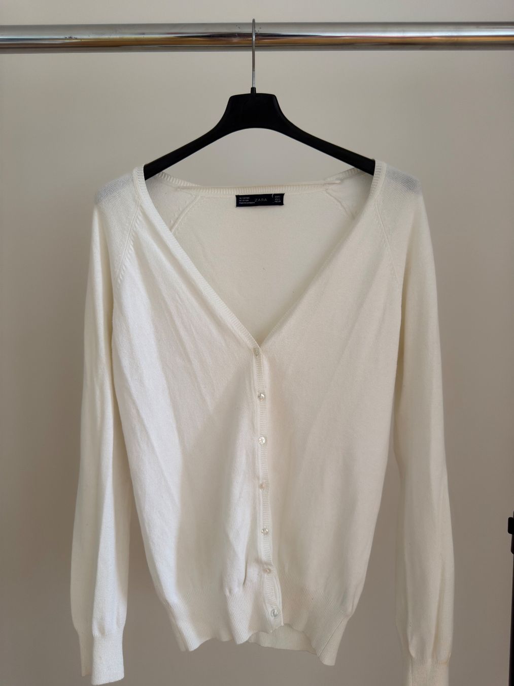 Zara Vestes: Zara Damen Strickjacke Weiss – D'occasion à Basel par swi_yp7p 2