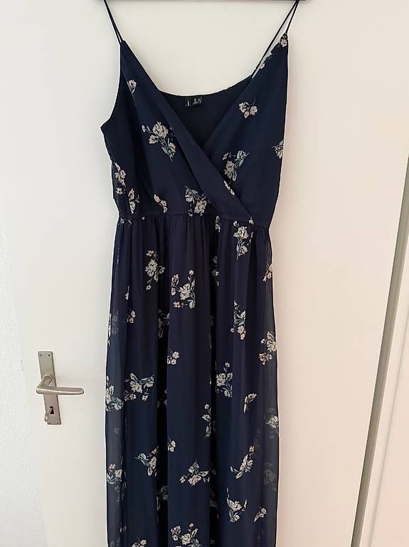 Vestiti: Sommerkleid Vero Moda M – Usato da Aarberg venduto da holidays00