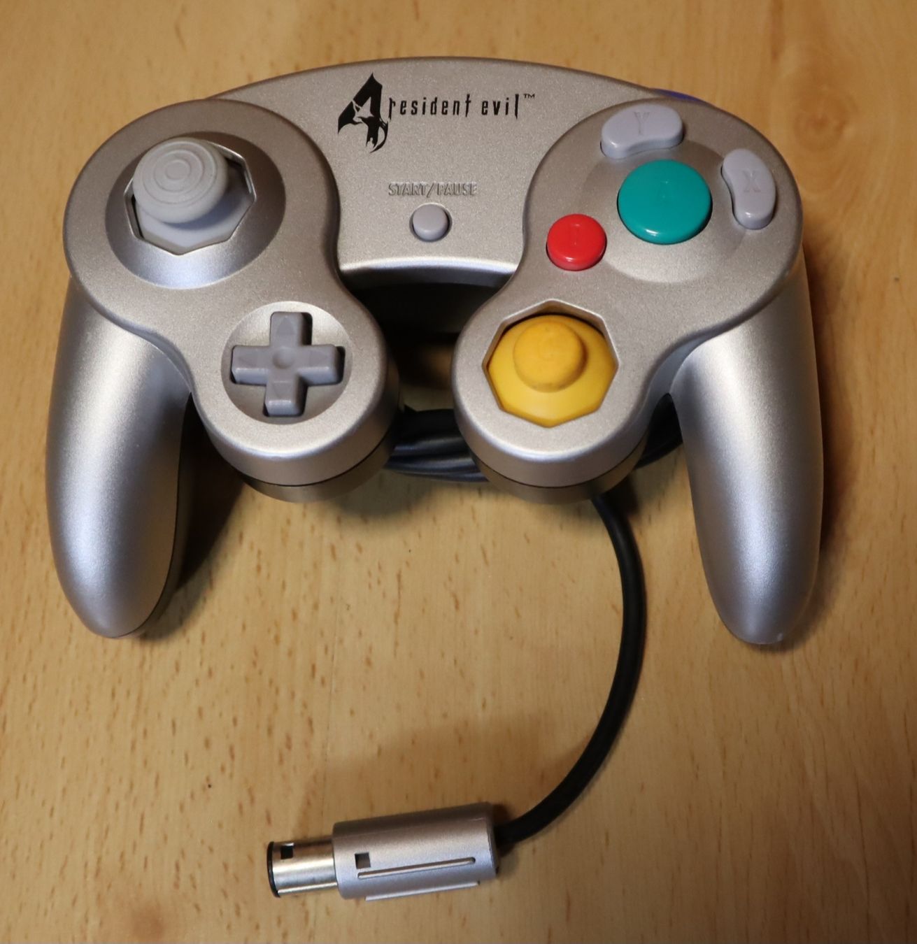 Nintendo Giochi: Resident Evil 4 - GAMECUBE // Spiel + Controller + Memory – Usato da Ochlenberg venduto da on3x 1