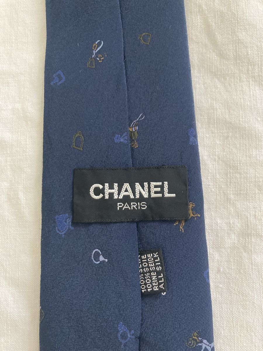 Chanel Krawatten: Kravatte Chanel Paris – Gebraucht aus Zürich von mainau16 5