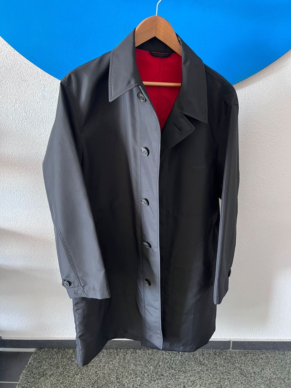 Hugo Boss Cappotti: Original Hugo Boss Trenchcoat – Nuovo (secondo la descrizione) da Frauenfeld venduto da isa_9cy7