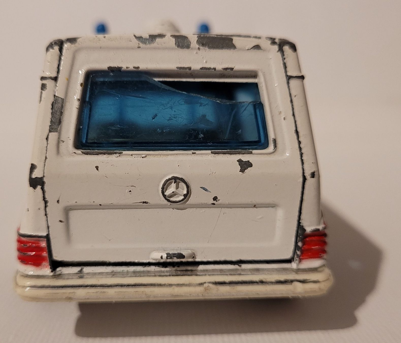 Corgi Toys Modellini d'auto: BONNA 2500 AMBULANCE - CORGI – Usato da Neftenbach venduto da Mador6 1