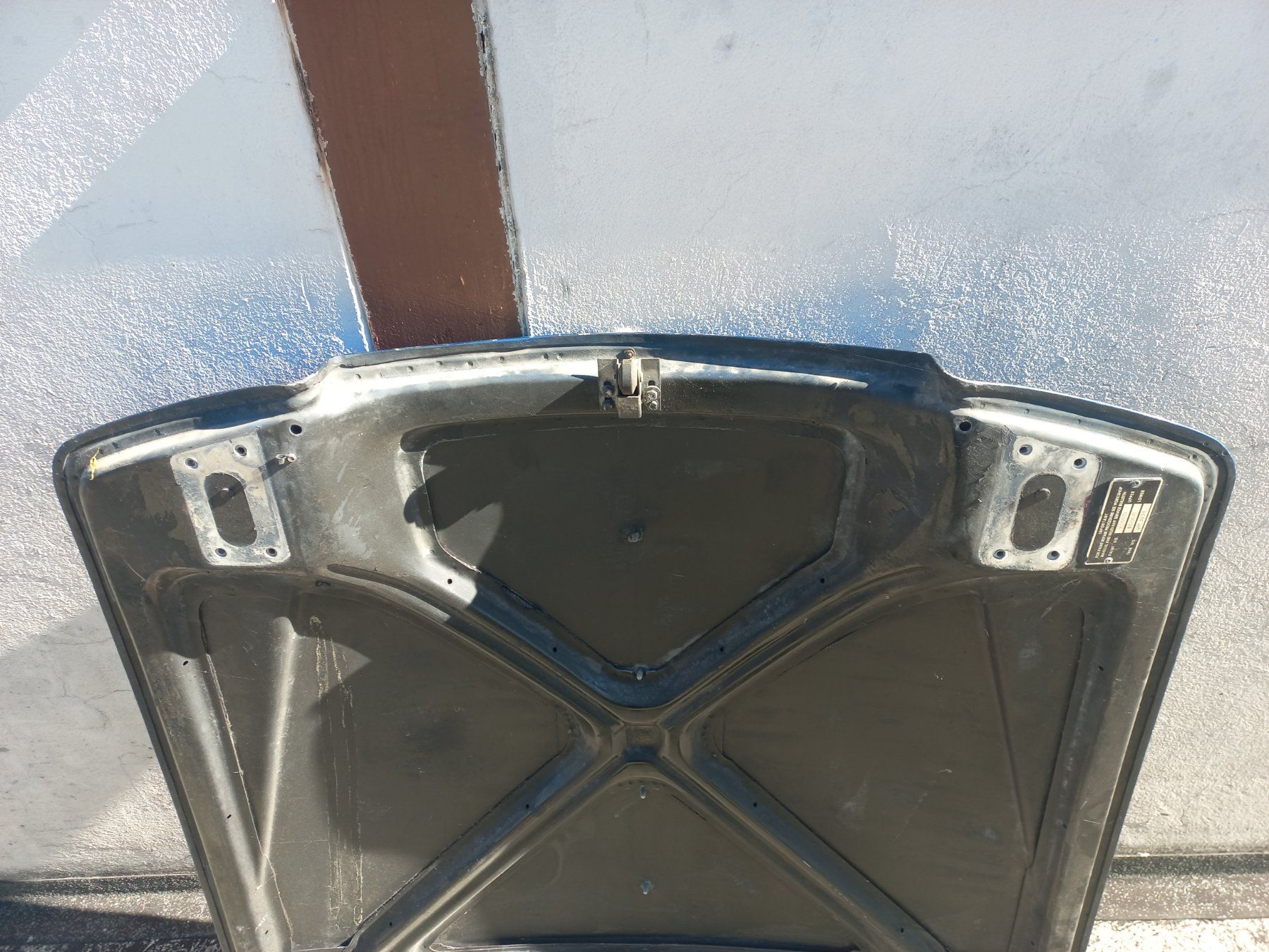 Tutti pezzi di ricambio auto: Oldtimer Rolls - Royce Silver Shadow I  Motorhaube Aluminium – Usato da Dulliken venduto da mopar030 5