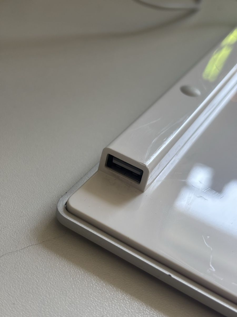 Apple Claviers: Apple Keybord with USB Cable – D'occasion à Crissier par NK_VD 6