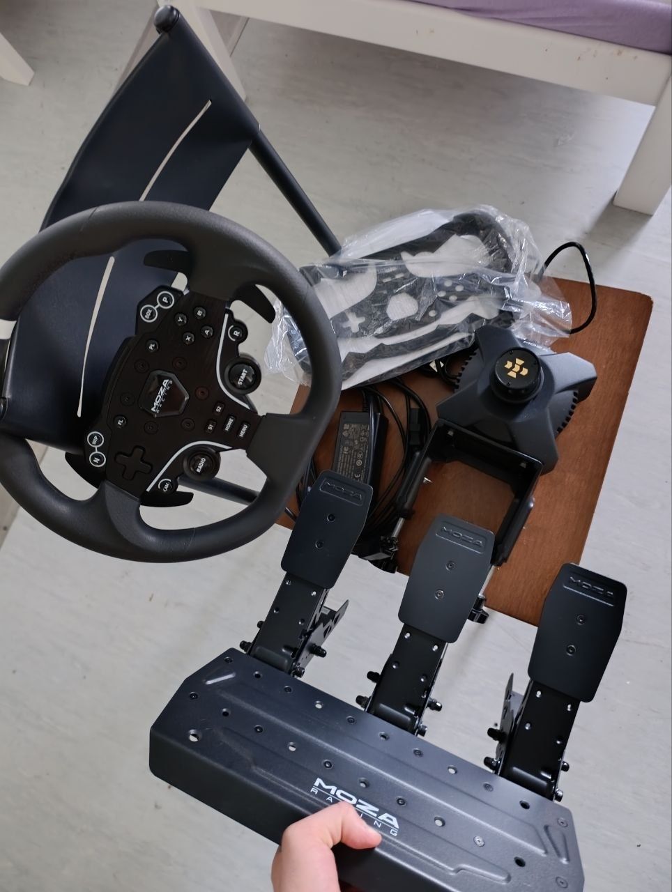 Moza Racing Controller: Moza R3 PC Set mit Formula Mod, Silent Mod & Kupplungspedal – Gebraucht aus Ebikon von mim_9sfs