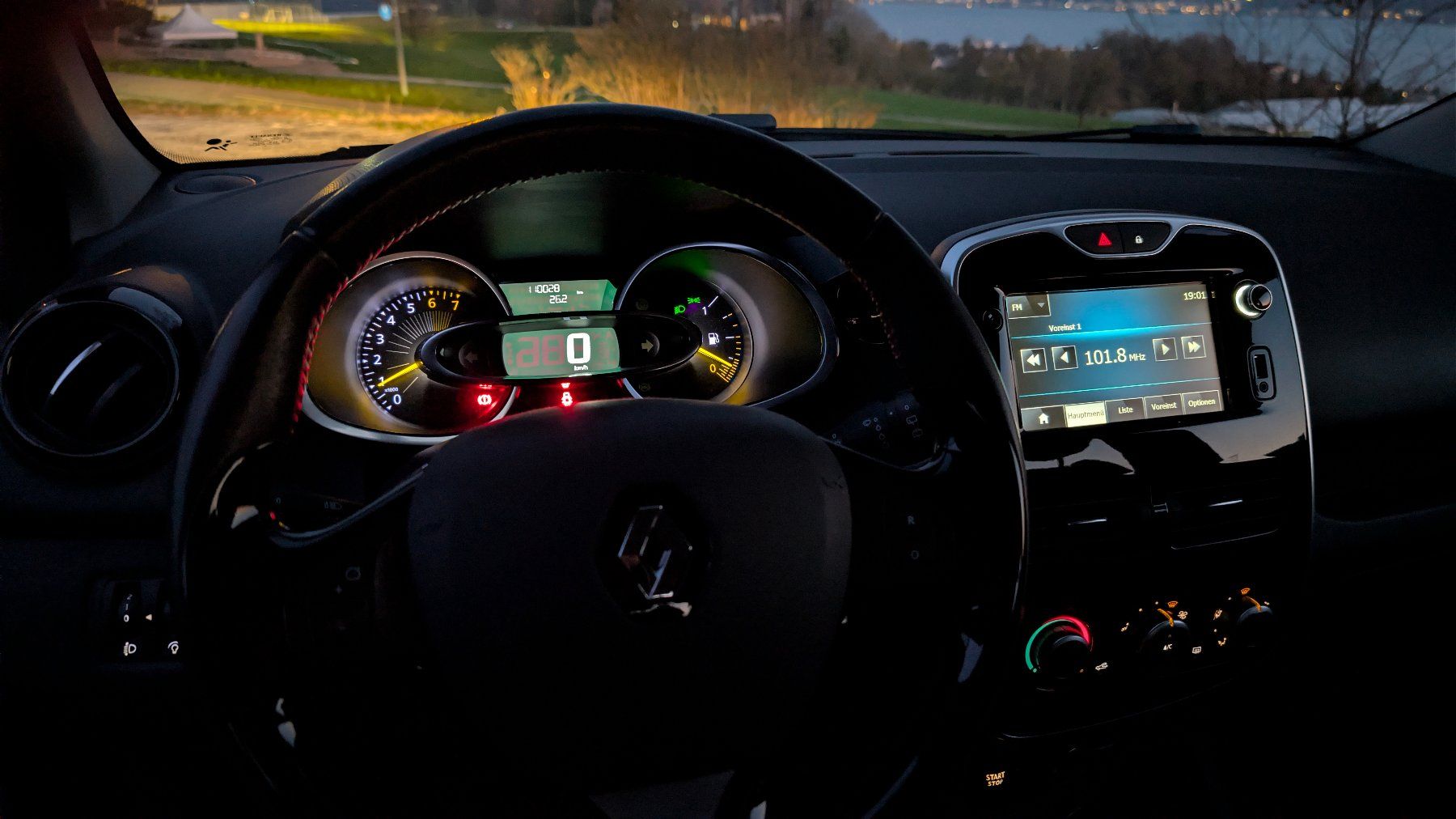 Renault Automobili: Renault Clio 90, frisch ab Service – Usato da Stäfa venduto da Philippe27 6
