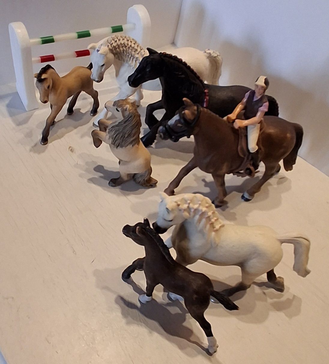 Schleich Jouets: Schleich Pferde – D'occasion à Dussnang par novi02