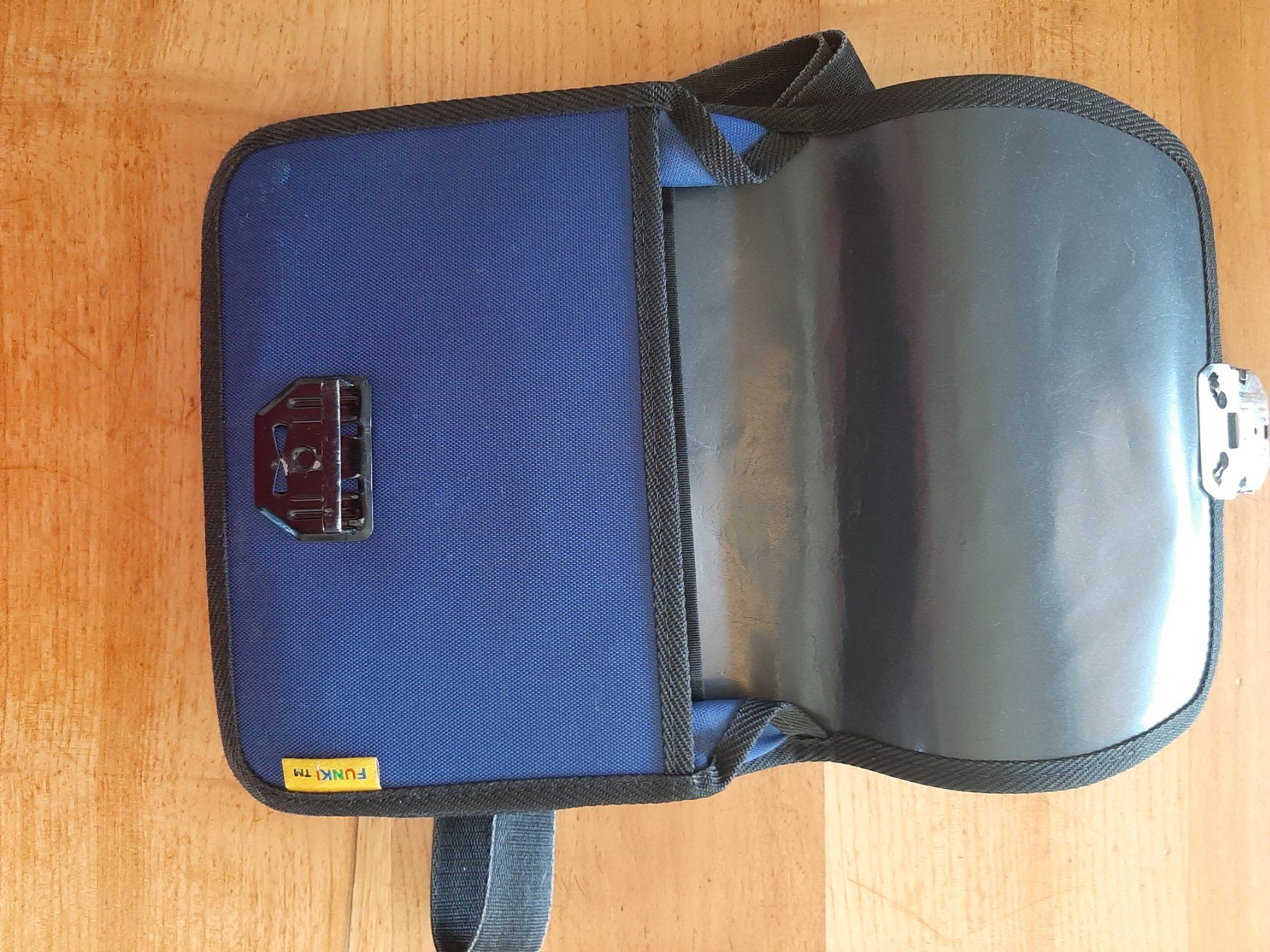 Funki Borse & Zaini: Funki Kindergarten Tasche mit Traktor – Usato da Schlattingen venduto da Kaska84 2