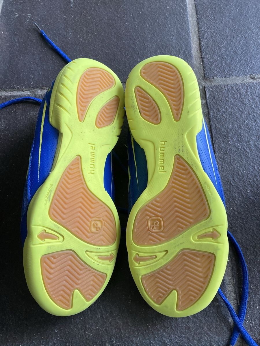 Hummel Scarpe per ragazzi: Hummel Indoor shoes, size 38 – Usato da Winterthur venduto da niemim 2