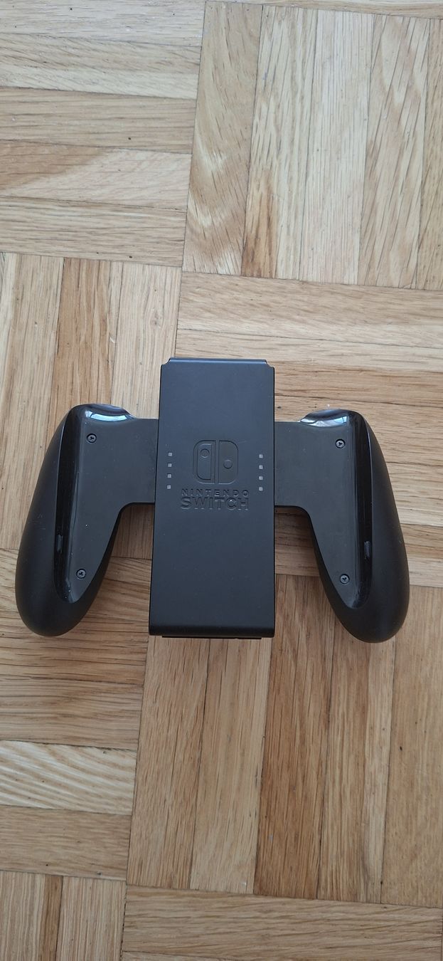 Fixations: Joy-Con Halterung neuwertig – Neuf (Voir description) à St. Gallen par samfuel
